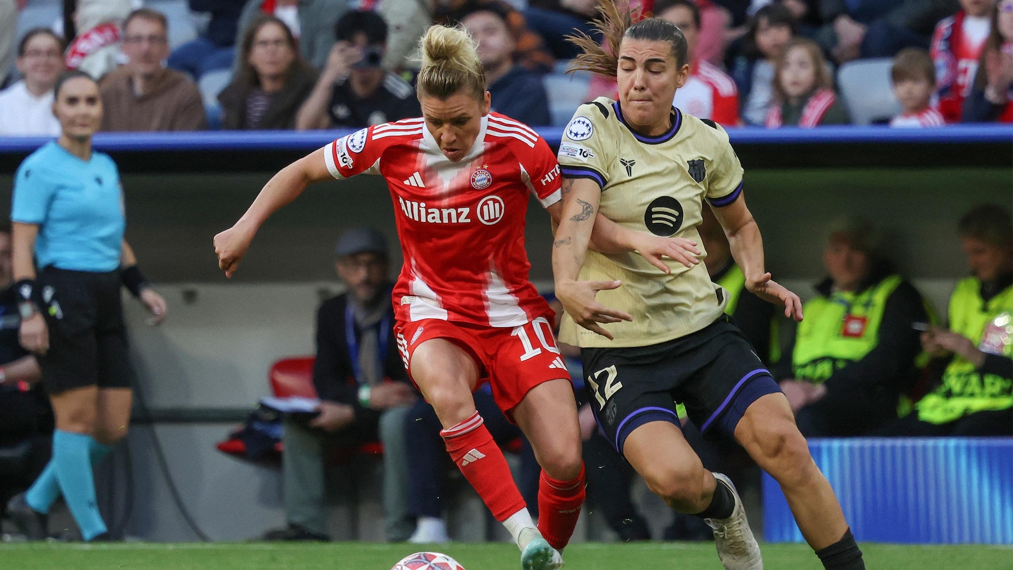 Barcelona vs Bayern München Women Champions League bán kết lượt về Camp Nou